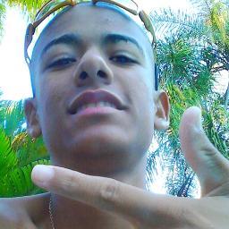 ㅤㅤ. . . . só tenho oque eu MEREÇO, humildade vem do berço, AMOR é só de mãe .. pois o OUTRO eu não CONHEÇO ;)*ㅤㅤ_UNQ_ㅤ☯ㅤRUA 13 'ㅤㅤ-  PazJustiça&Liberdadeㅤㅤ;$