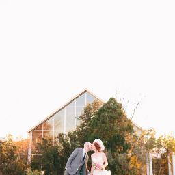 I'm a wedding and engagement photographer in Austin, TX. http://t.co/06Hp7wf0mX Follow @mynameismagan (also me!)