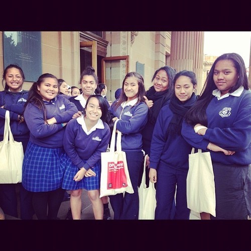 Babara_Ho's profile picture. I had a dream that I went to visit wb and I saw everybody even Destiny :')