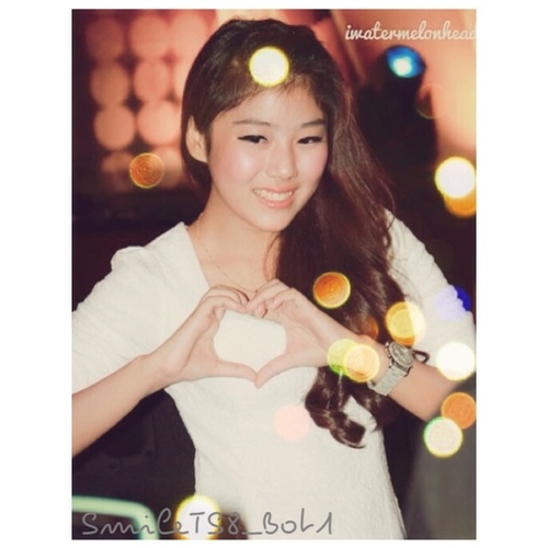 เป็นบอทของสมายล์เดอะสตาร์8นะคะ @SmilelyTigger  คุยได้เต็มที่บ้าบอให้กระจาย!! รักนะฉึกๆ❤
