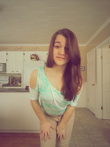 I follow back kik-nicole.fuller