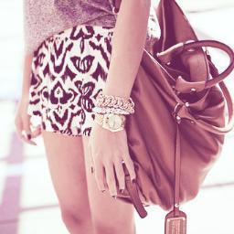 ★ Eerste officiële #Fashion account ★ Wij posten fashion dingen Goals? Promo? Dm me! ♥ ★ Op naar de 500 ★