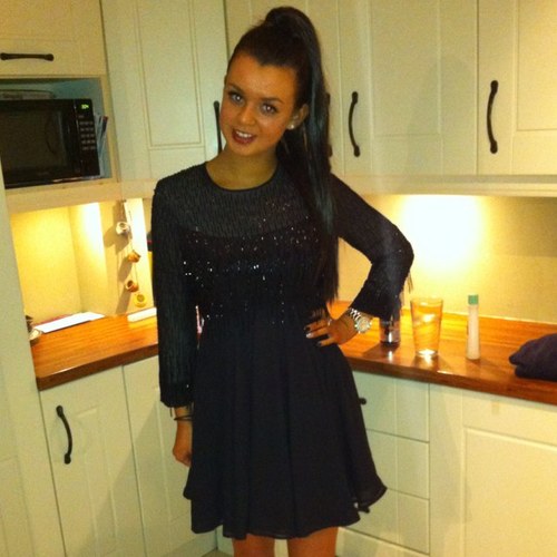 joanne2136's profile picture. 