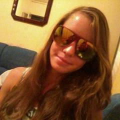 loira, cabelo curto, magra, corinthiana, feliz, amiga toda a vida, olhos azuis.
Orkut: http://t.co/tr7RsbFiCJ