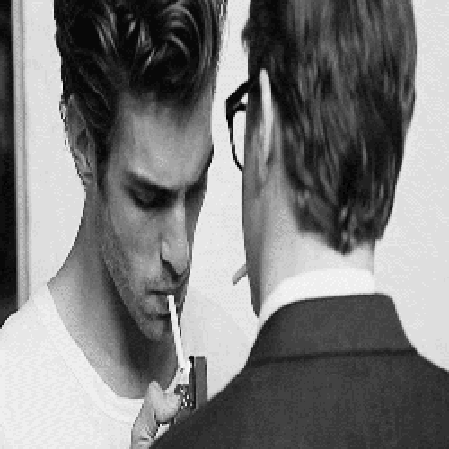 Ni soy Jon Kortajarena ni tú eres Miranda Kerr. Estamos en paz. ¿No os encanta el sabor de un cigarrillo amargo tras haber follado con la persona que os gusta?