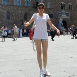 sophiedong77's profile picture. 是颜色不一样的烟火。