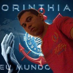 Não sei quando me tornei corinthiano, não sei se nasci corinthiano, ou se o corinthians nasceu em mim, só sei que antes de ser corinthiano eu não existia.
