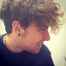 você me disse coisas que eu nunca mais esqueci, o teu sorriso me fazia sorrir..