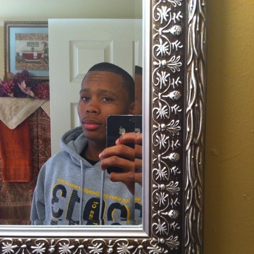 AlbertoWilliz's profile picture. 