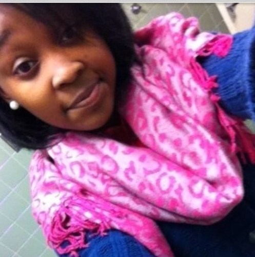 guessss whooo??? yannnna (: do me a favor & follow me on instagram & twitter at __xoxodreamss & __xPrvttyyy❤