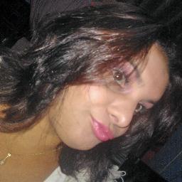 Não ligo que me olhem da cabeça aos pés..porque nunca farão minha cabeça e nunca chegarão aos meus pés