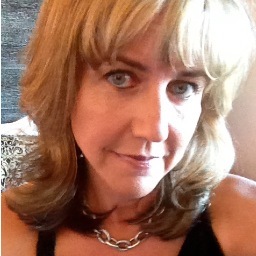 Creative DIrector at Catalyst Marketing Group. Photographer, writer, communicator @abbelyle