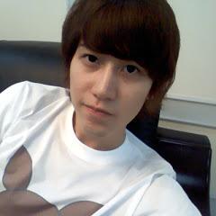 longtimeago4's profile picture. 