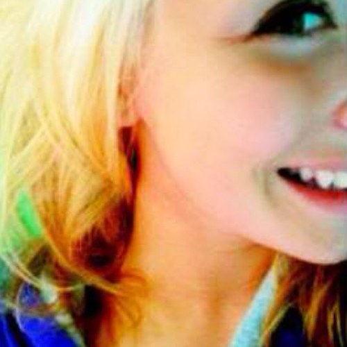 HotCunningham's profile picture. Hi my names Dani.. Im 18 years old.. Music is my voice and i live in California