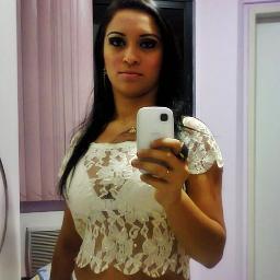 Paraense,Leonina,acadêmica de Ed.fisíca,bailarina e professora de ballet clássico,uma eterna sonhadora!