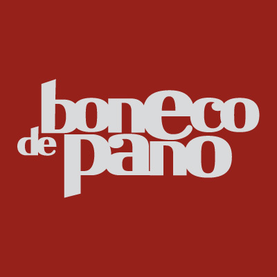 Então, respeitável público: Abram alas e preparem sorrisos, confetes e serpentinas... O Boneco de Pano vai passar!