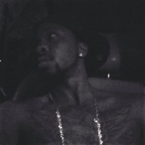 RylFlushOutlaws's profile picture. All About Dat Checks.....WE Always Chasin It So U No I Neva Rest....#FreeBands Bt No Future...#TeamRedRag