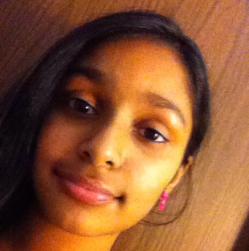 I LOVE ARIANA PLZ FOLLOW ME U R THE BEST IN THE WHOLE WORLD!!!!!!! 3333