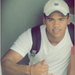 Peito rasgando? É o HULK chegando! Portanto, seu merdinha se prepara, um gigante na sua cara.