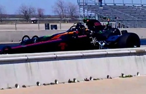 Born december 3 1986. Bracket race in texas 09 tnt dragster i live to race come get u some!