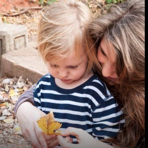 aloutz's profile picture. I am a wife.mommy.love music