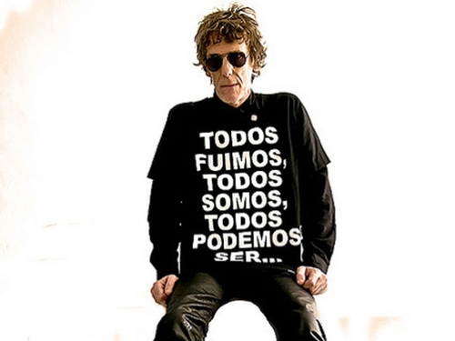 Spinetta nos enseñó q hay q aprender volar entre tanta gente de a pie. Tripera siempre