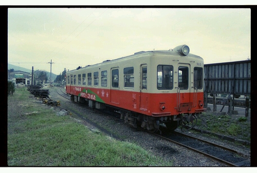 かつて土浦駅～岩瀬駅間を結んでいた筑波鉄道筑波線の発車案内botです。当時の土浦駅の発車時刻の数分前にツイートする他、豆知識などもツイートします。アイコンは権利者様より許可を賜ったものであり、無断使用を厳禁します。自動フォロー返しありです。作成/管理→@TakashimaExp1