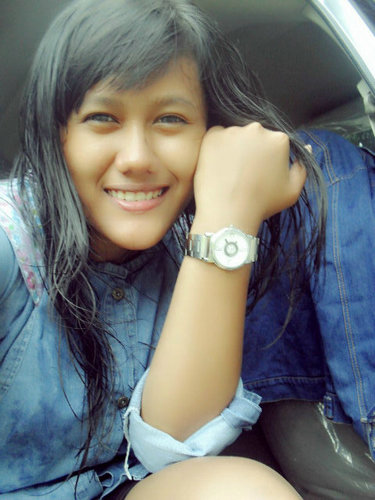 HandayaniL's profile picture. 12 ({})