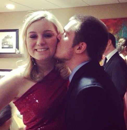 toriedavis92's profile picture. 