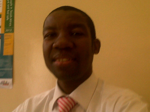 Born in pietrmaritzburg,Pofessional, Tennis player, like music n kids