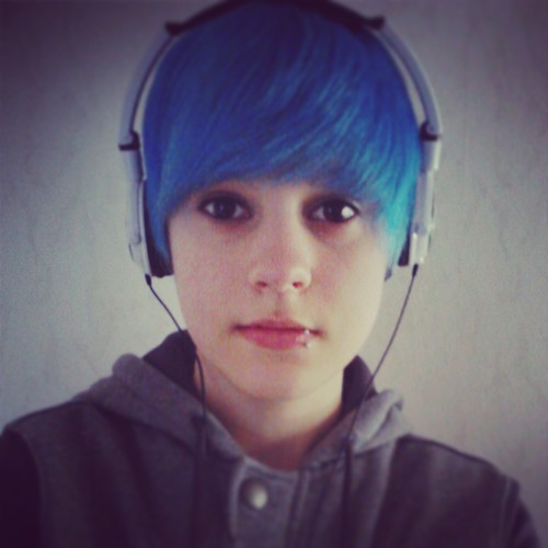 Zauberwort? Zauberwort. Richtisch. 
/ Animes&Mangas e_e / Kein Tomboy. / JRock&Kpop&JPop und alles ( ° - ° ) / Borderland Gamer. Auf der suche nach der Kammer.