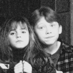 Two Indonesian Potterheads are here. Oliver: tweets in English, and Chang: tweets in Bahasa(Indonesian). The eternal magic never ends. :)