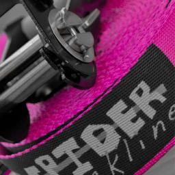 Spider Slackline is the first Italian company born
from slackline’s passion. Prima azienda Italiana nata dalla passione per le slackline!