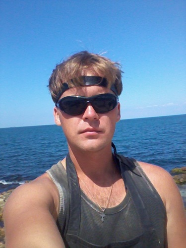 sevastopol333's profile picture. пиво сиськи и жратва наши лучшие друзья=)