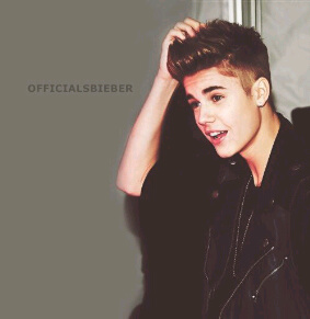 basically in love with a canadian boy named Justin Bieber. always support him no matter what♡