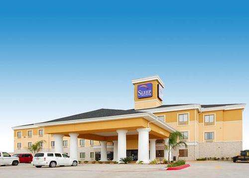 Best hotel in the Pearland/Houston area!