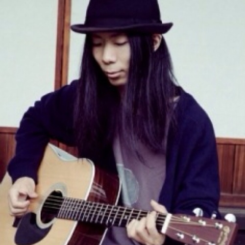 Hatano_PITB_bot's profile picture. People In The Boxのボーカル、波多野裕文さんの過去の言葉をランダムでつぶやきます。きっと返事もします。※このbotは非公式です！本人ではありません。