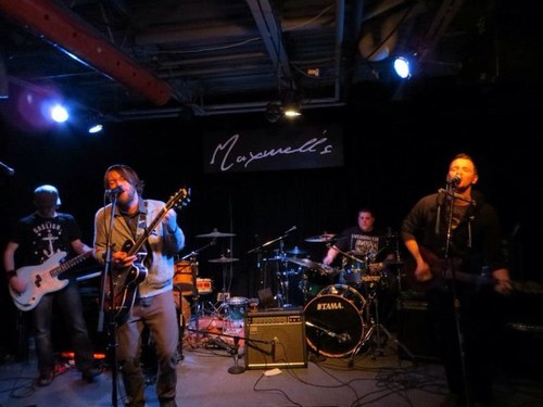 balladfiasco's profile picture. Indie rock from Kingston, Ottawa and the 1000 Islands.