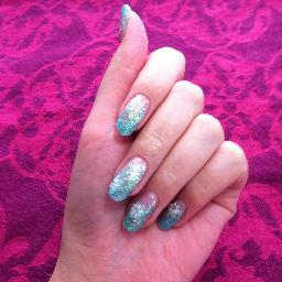 momomo55k's profile picture. 恥の多い人生です。年齢は秘密ですがもう若くはないです。