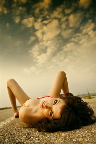 BadDailyGirls's profile picture. We offer a active time-line with the baddest girls!          
Follow us for a daily portion of bad girls! Rate our posts on 1/10