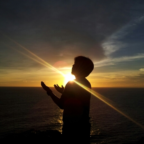 Modis, cool, funky, gaul abis, yap, itu bukan gw!!