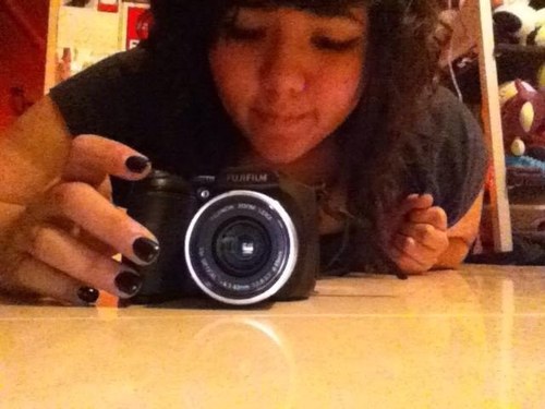 breebreeWatson's profile picture. sex in a banana boat sounds like a great story to tell to your best friend