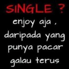 aq orangnya cinta damai

piss