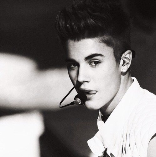 i love justin. 09 belieber