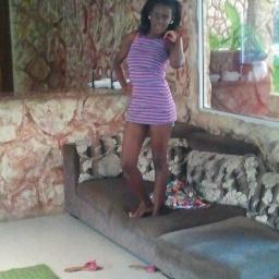 carinhosa, linda e #poderosa!! Chupa a bala da tua implicância comigo !! soO Hot it burns...