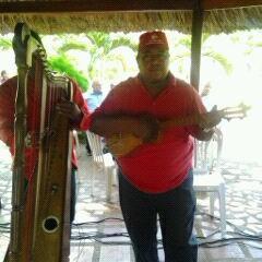 Folclorista, medularmente SOCIALISTA y estructuralmente CHAVISTA hasta la victoria siempre, cerrando filas ahora con Comandante Presidente Obrero Nicolas Maduro
