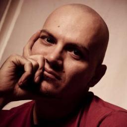 #Developer, #Entrepreneur and Technology #Geek - Co-founder and CEO of @Bean_OX