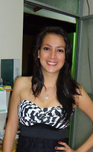 Estudié en el INBA. Mi pasión es el canto y la danza, pero disfruto del arte en todas sus expresiones y siempre estoy buscando nuevos espacios culturales.