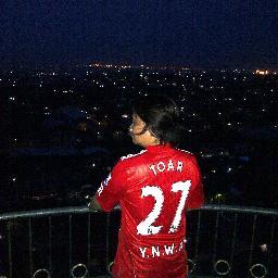 Support LFC. Been to Anfield. Indonesian. Manadonese. Live in Salatiga. Love teaching English. Fan of music. Enjoy cooking.