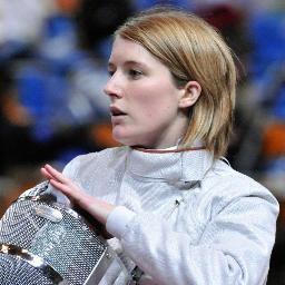 Ancienne escrimeuse de l'équipe de France (3 JO, 2x championne du monde par équipe). Sport, musique, relations humaines...